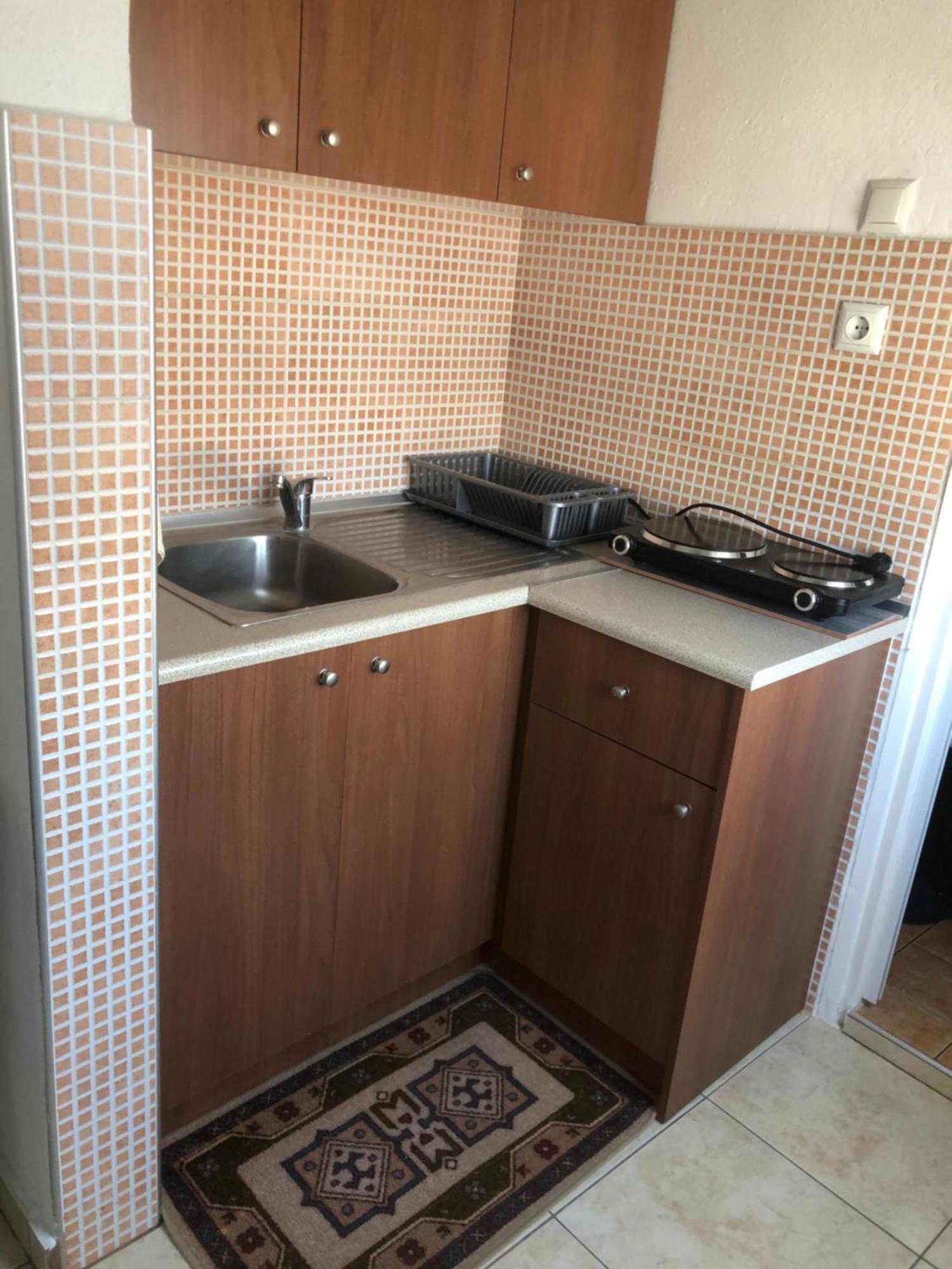 Nikos Rooms Néa Péramos Екстериор снимка