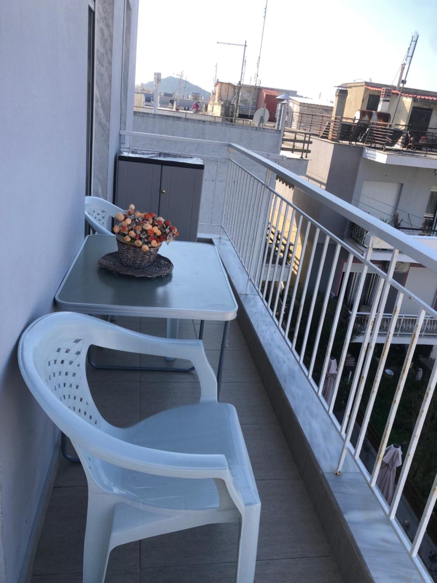 Nikos Rooms Néa Péramos Екстериор снимка