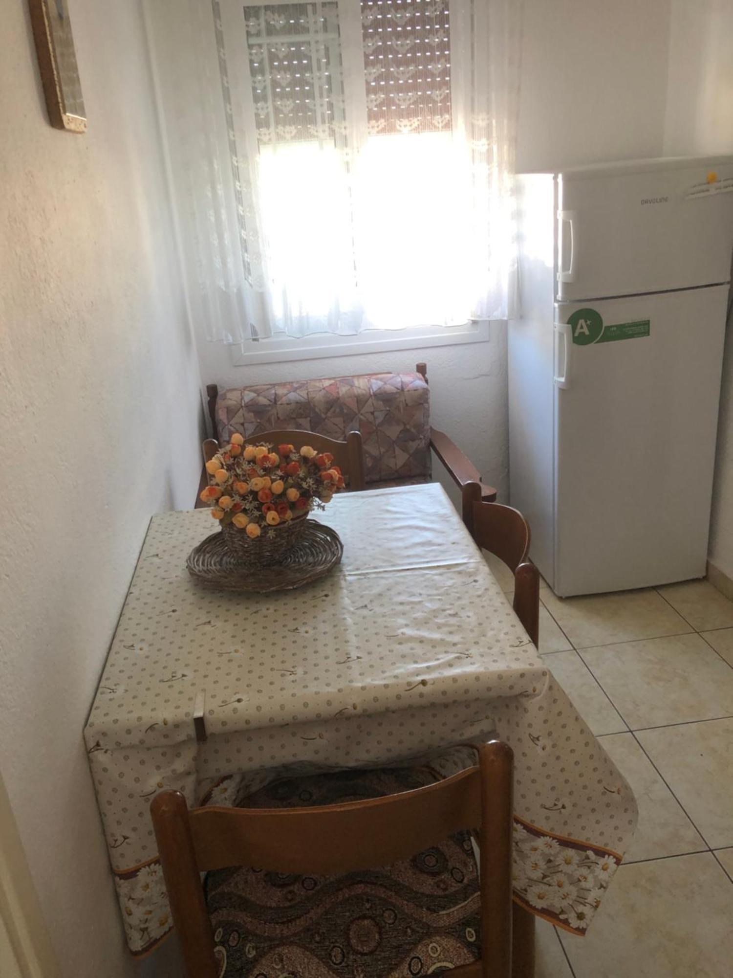 Nikos Rooms Néa Péramos Екстериор снимка